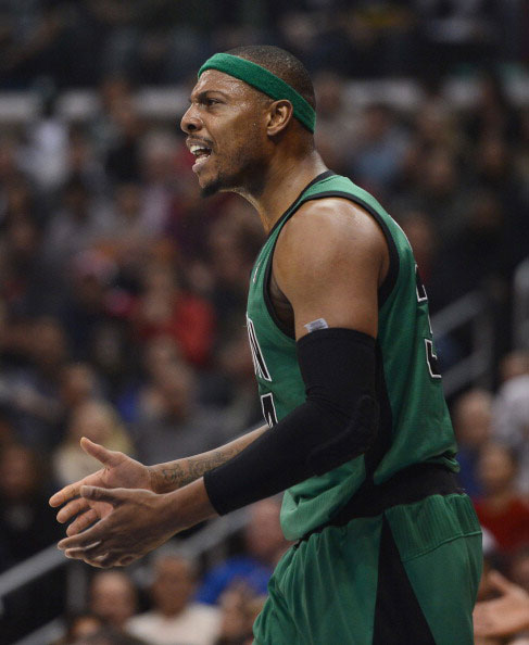 限制鹈鹕命中率37.2%！追梦：我们整晚防守都非常好（将鹈鹕命中率压至37.2%，追梦：整场防守表现出色）