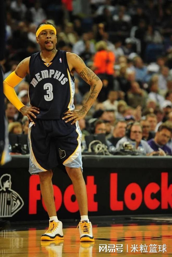 阿斯：皇马会员大会将提交创纪录收入，上赛季达11.85亿欧元（阿斯：皇马会员大会将公布史上最高收入，上一季为11.85亿欧元）