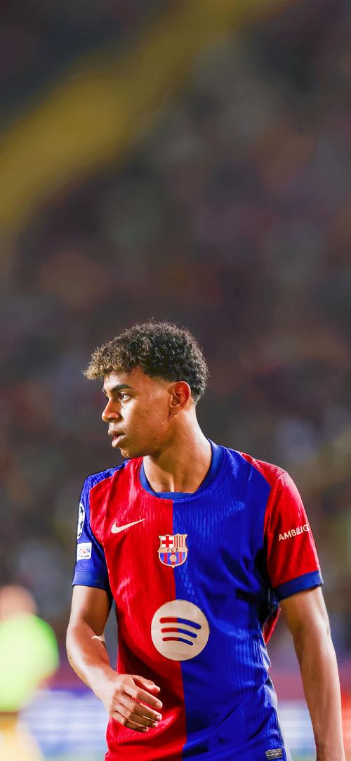 点谁呢？KOP看台球迷高喊：只有一个康纳-布拉德利（KOP看台沸腾：点球人选？非康纳-布拉德利莫属）