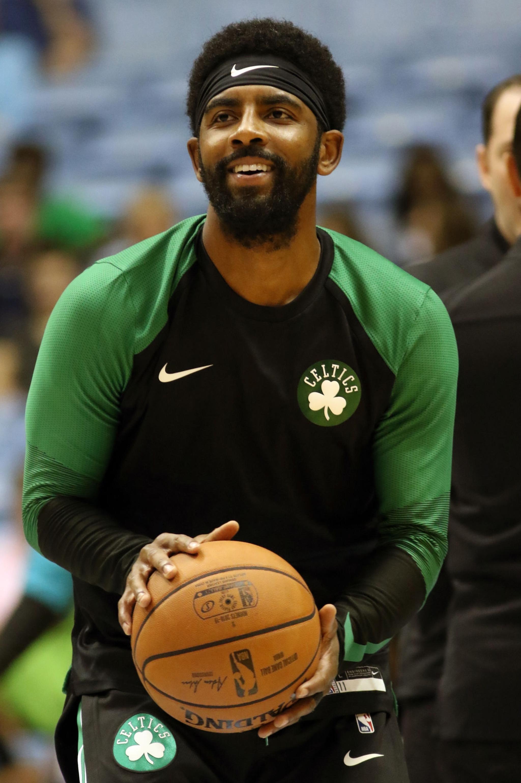 懂球帝2025年10月足坛MVP：姆巴佩蝉联！（懂球帝公布2025年10月足坛MVP：姆巴佩再度当选）