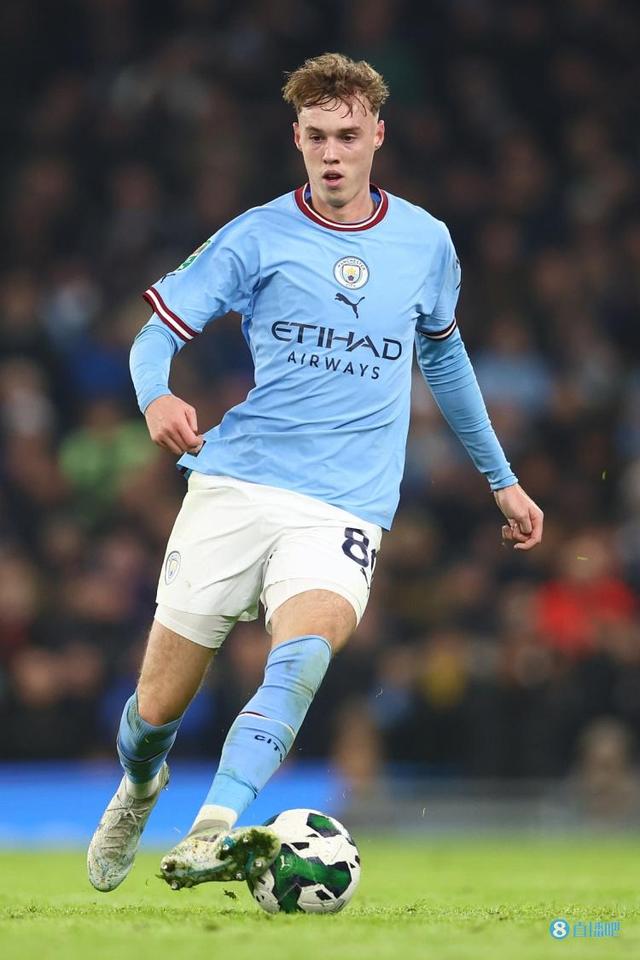 阿尔特塔：埃泽本可以进4球甚至5球；我们现在的势头很好（阿尔特塔：埃泽原本可收获四五球；我们的状态正佳）