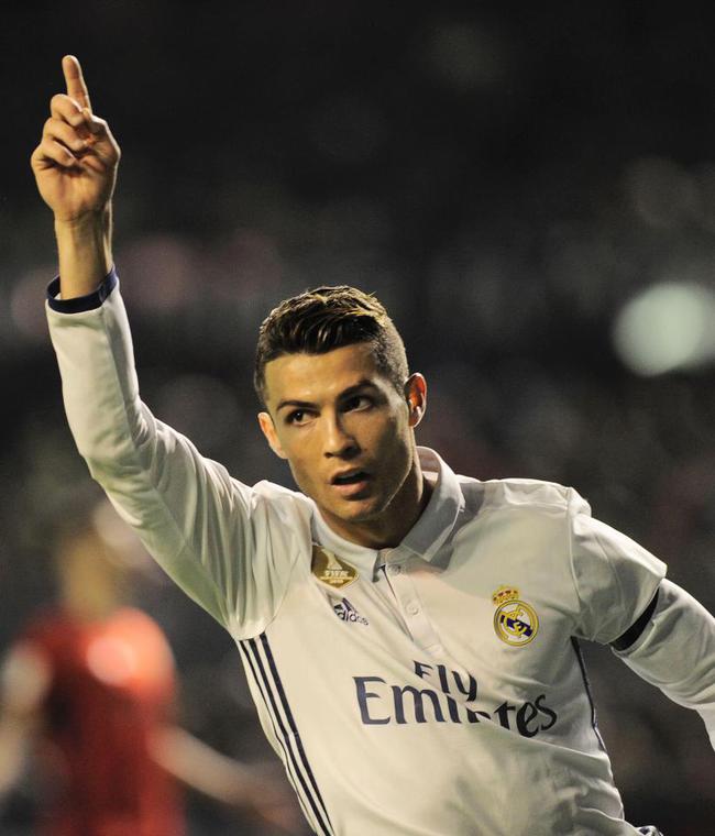 罗马诺：国米冬窗和夏窗的引援重点将是后卫和门将（罗马诺：国米冬夏转会窗口将主攻后卫与门将）