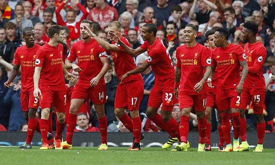 德甲最快10次帽子戏法排名：凯恩76场居首，盖德-穆勒161场（德甲达成10次帽子戏法最快榜：凯恩76场登顶，盖德-穆勒161场）