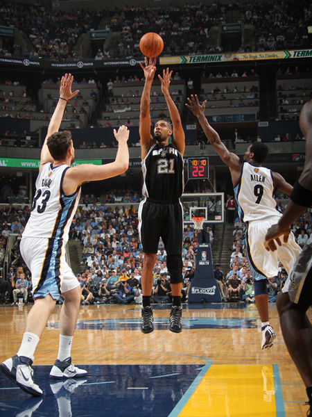 卡佩罗：卡拉菲奥里很像拉莫斯，我希望看到他在国家队踢后腰（卡佩罗称卡拉菲奥里颇似拉莫斯：盼其在国家队改打后腰）