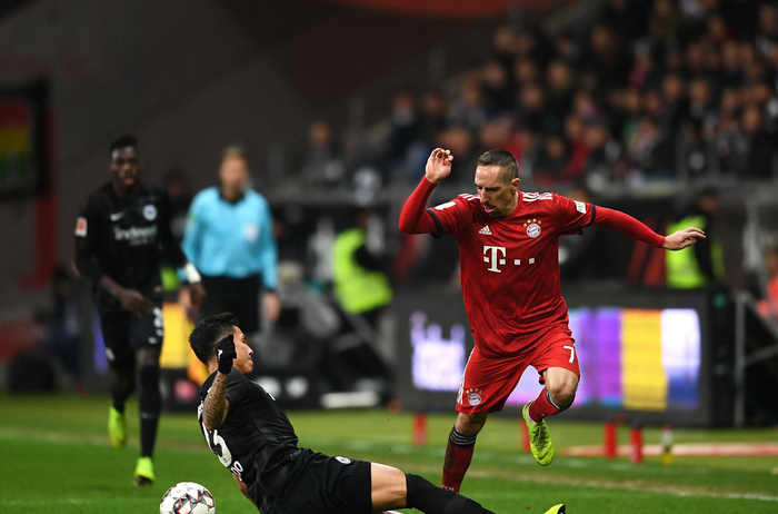 巴萨U12的尼日利亚新星与耐克签约，经纪人：他家人要求的（巴萨U12尼日利亚小将签约耐克，经纪人称系其家人主导）