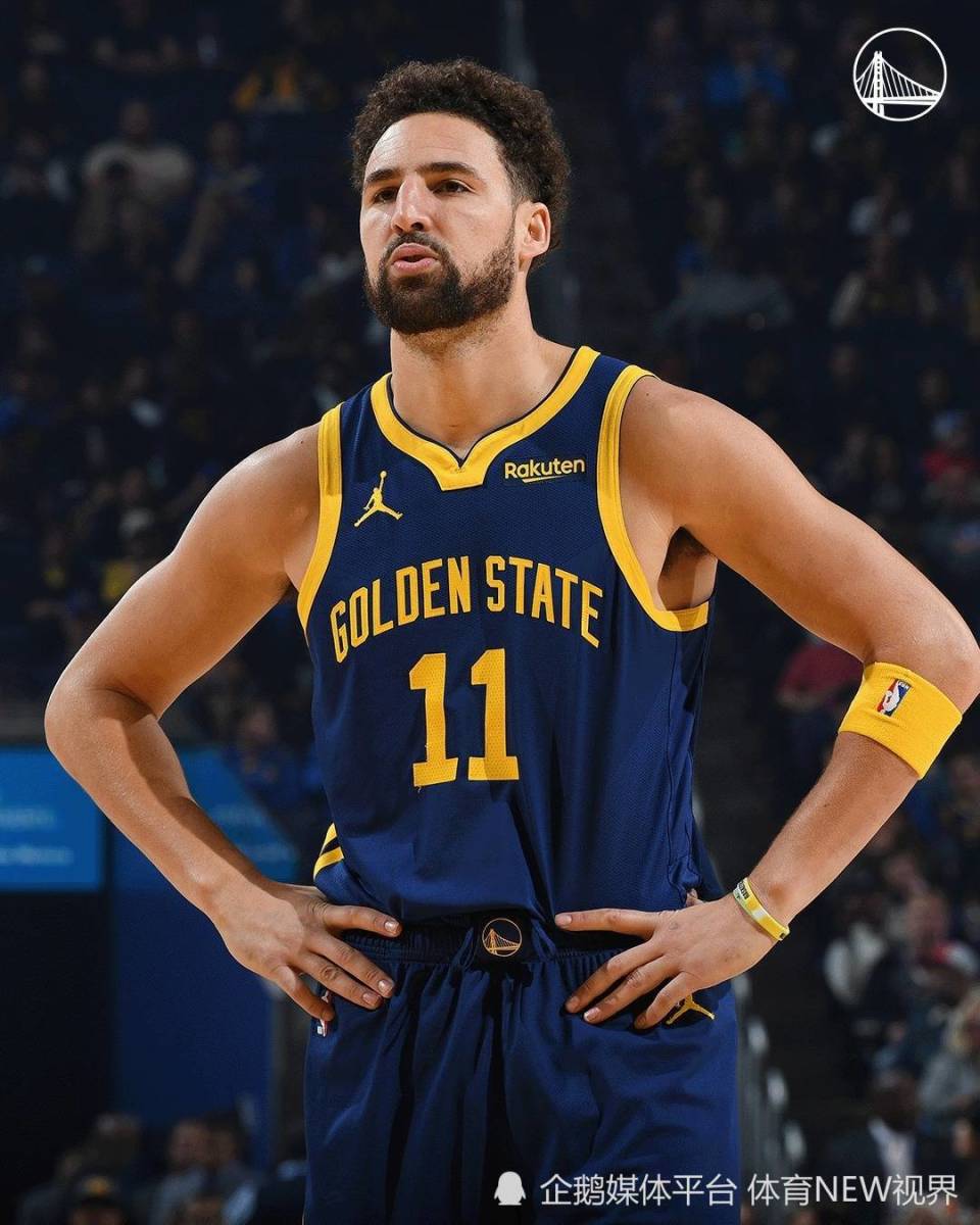 劳塔罗荣获盖泽塔体育奖（Gazzetta Spo...（劳塔罗斩获米兰体育报年度大奖）